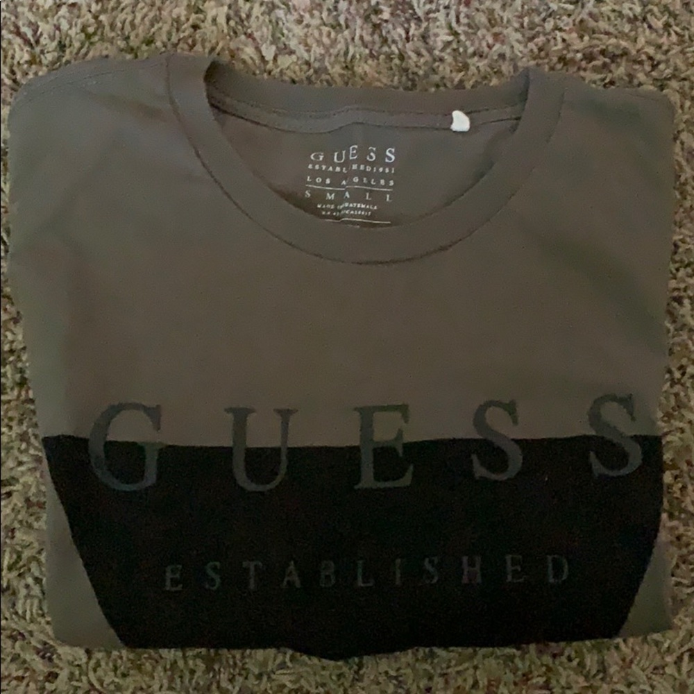Guess Crop Top
